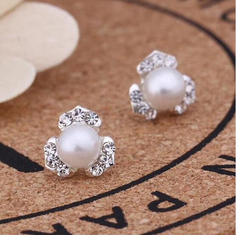 Earrings For Women Pearl Cute Fashion Girls Animal Jewelry Trend Rabbit Flower Heart Silver Fruit Cherry Butterfly Classic